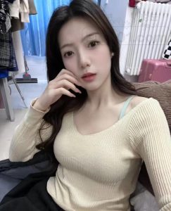 03102511296-243x300.jpg