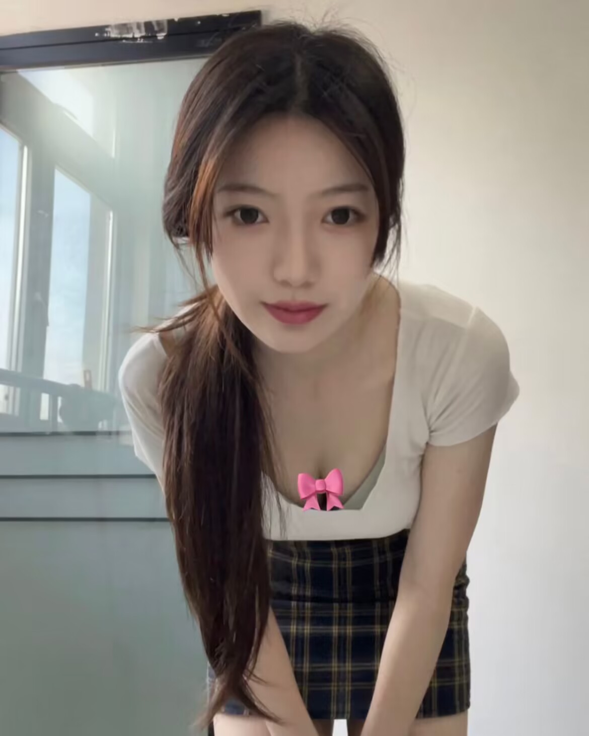 212339j7nbrv6u4alr7nna.jpg