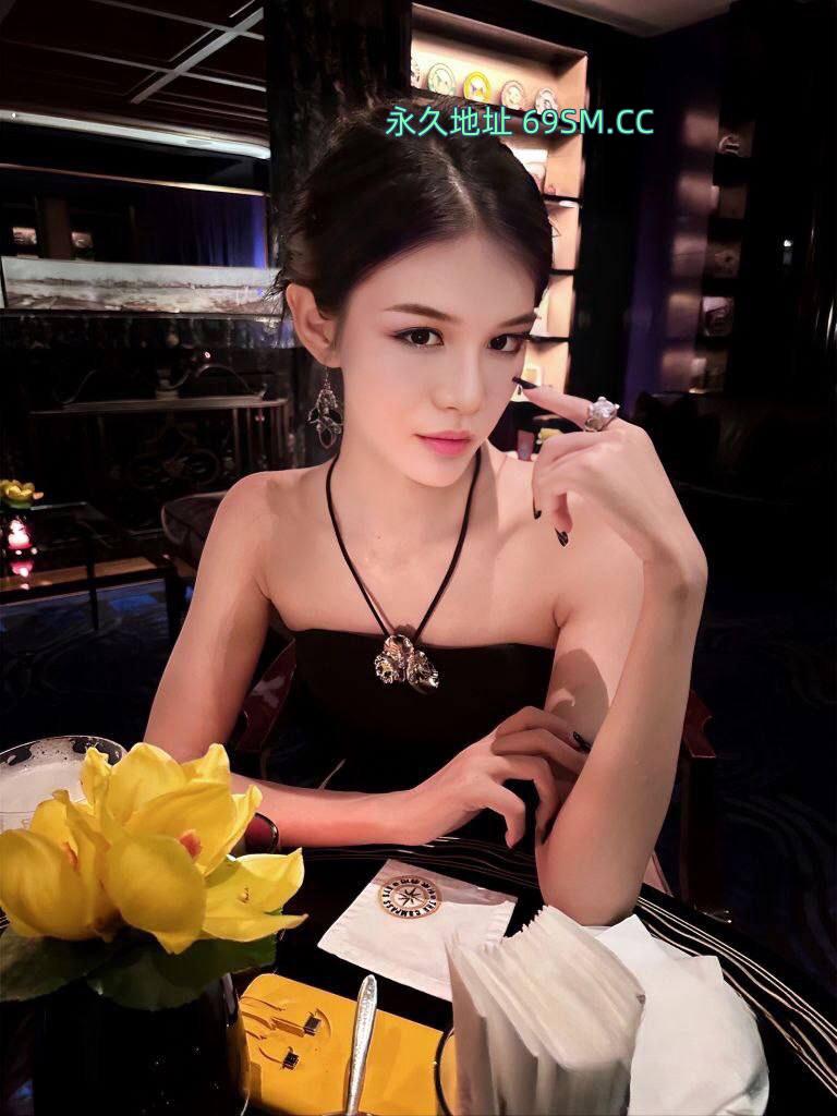 a6380445qUIj.jpg